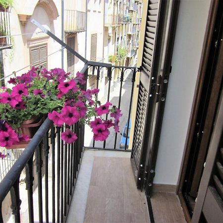 Icalderai Bed & Breakfast Palermo Exterior photo